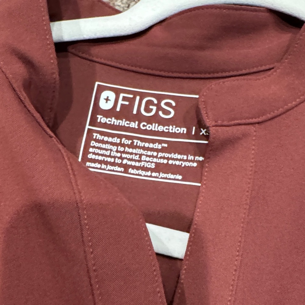 Figs Maroon Technical Scrub Top - image 2